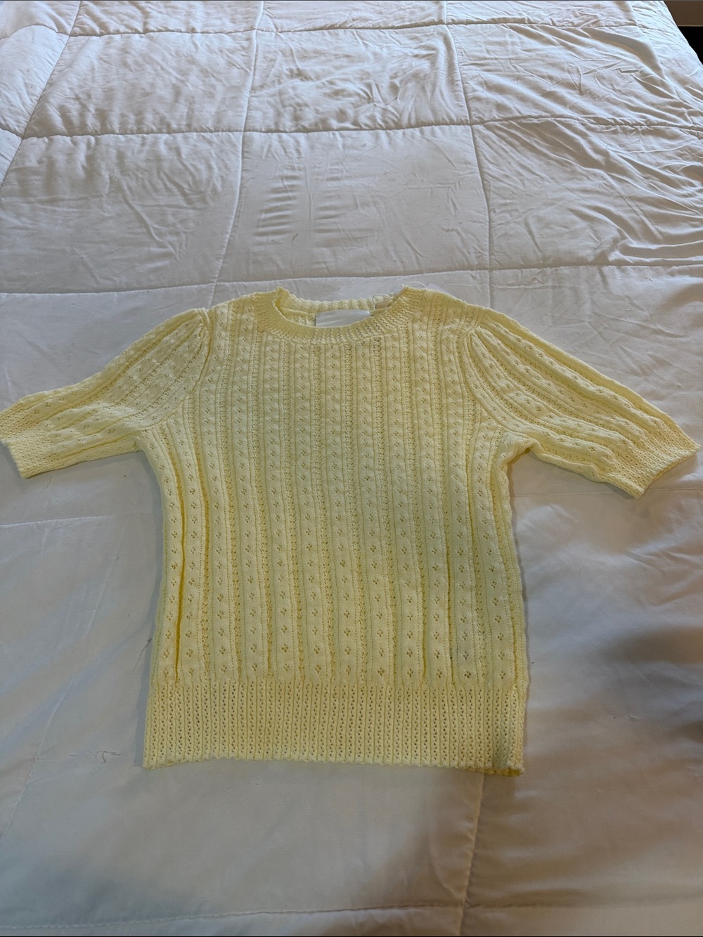 525 America Light Yellow Short-Sleeve Crewneck Knit Sweater